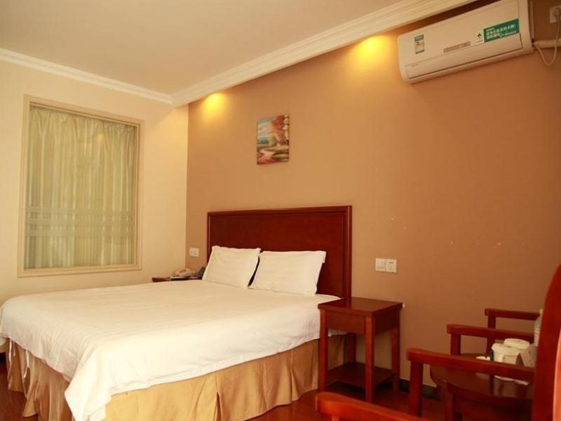 Greentree Inn Ningbo Cconvention Center East Bus Station Express Hotel Екстер'єр фото