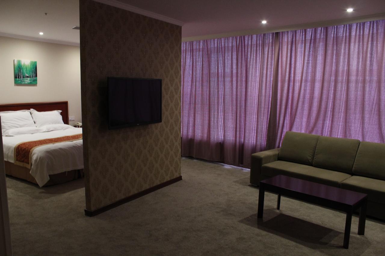 Greentree Inn Ningbo Cconvention Center East Bus Station Express Hotel Екстер'єр фото