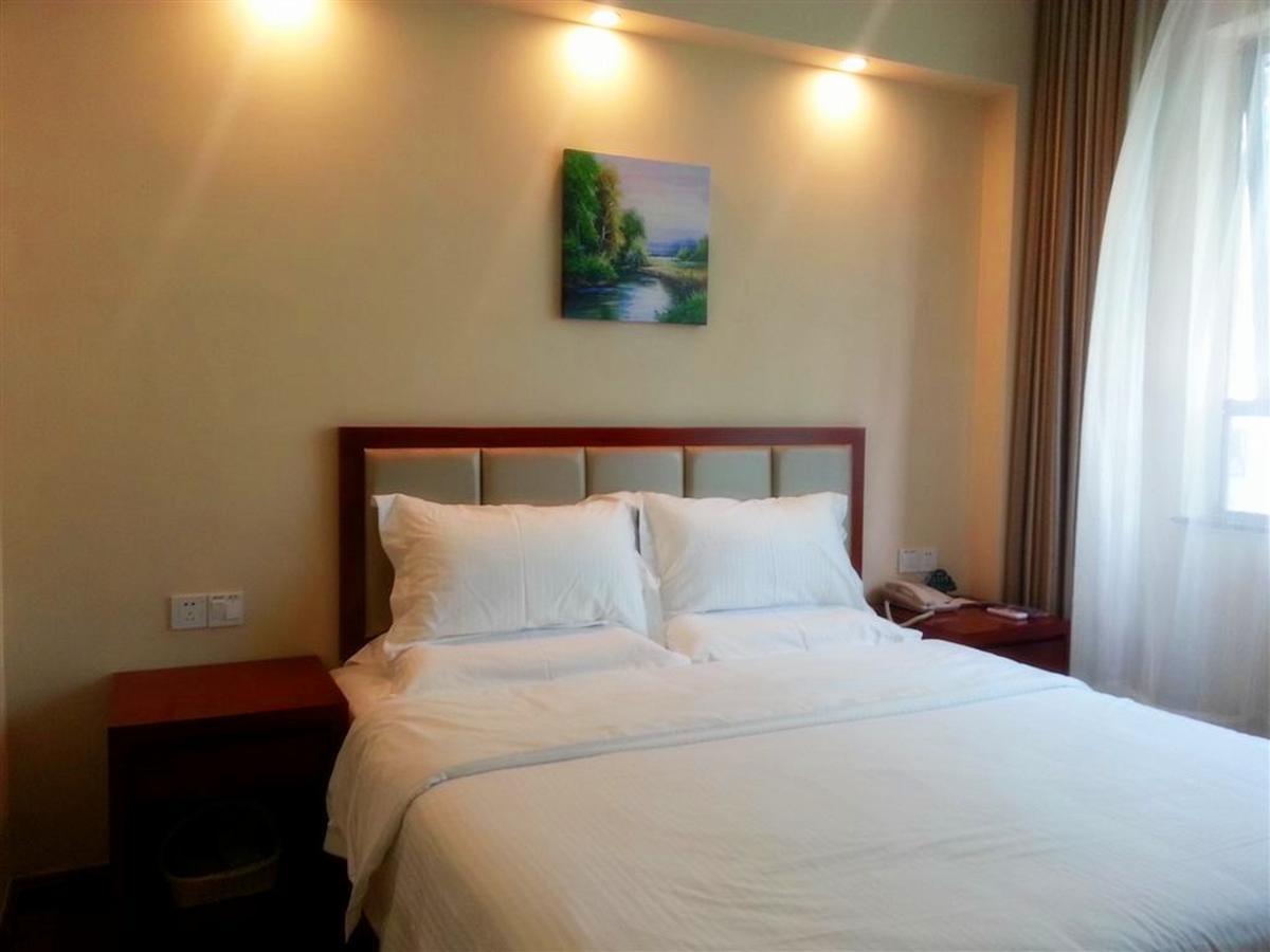 Greentree Inn Ningbo Cconvention Center East Bus Station Express Hotel Екстер'єр фото
