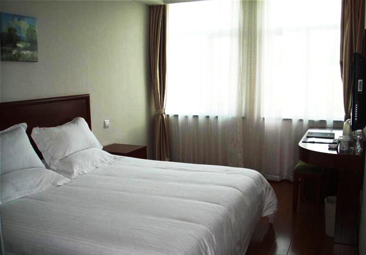 Greentree Inn Ningbo Cconvention Center East Bus Station Express Hotel Екстер'єр фото